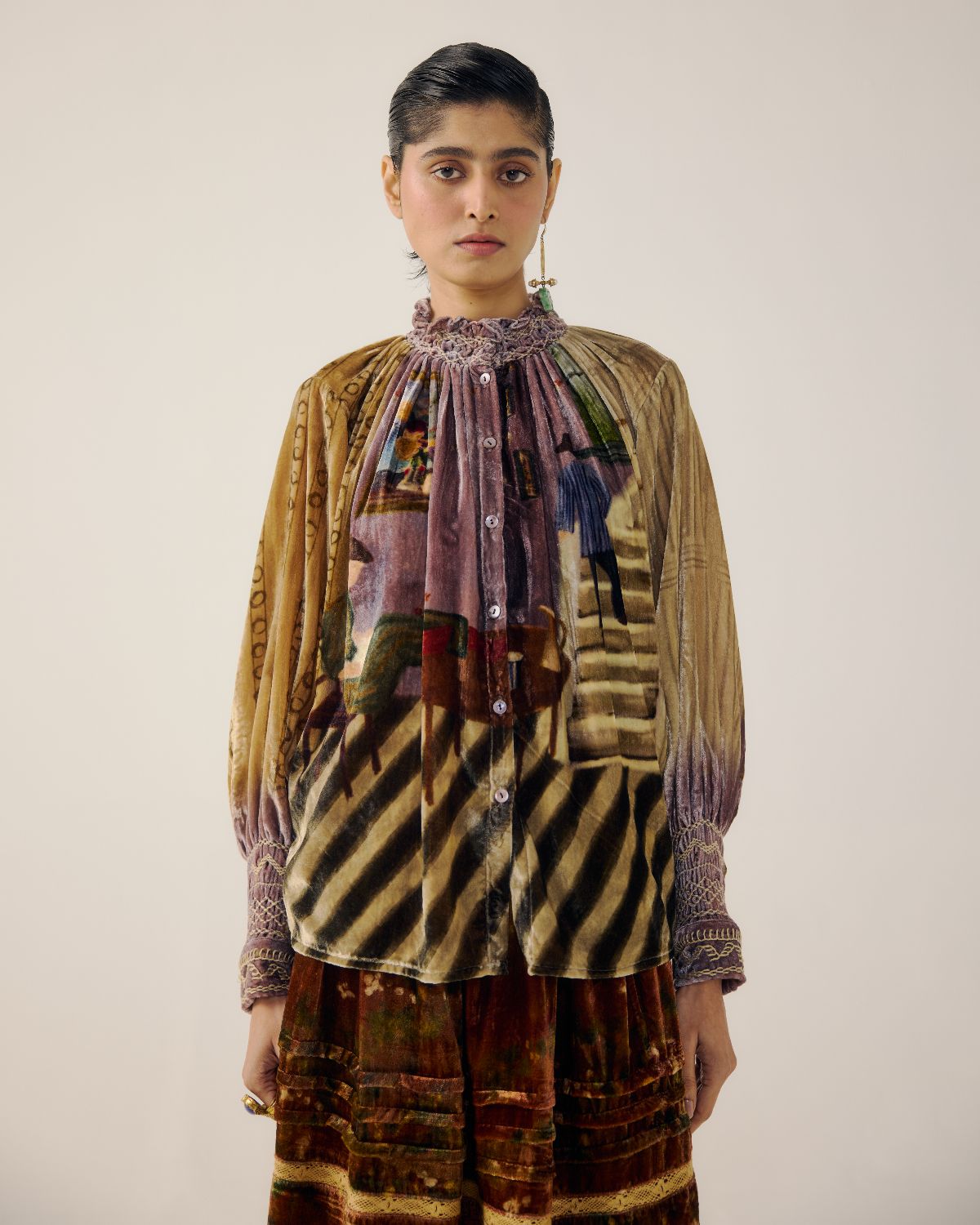 FARMER TOP-Living Room