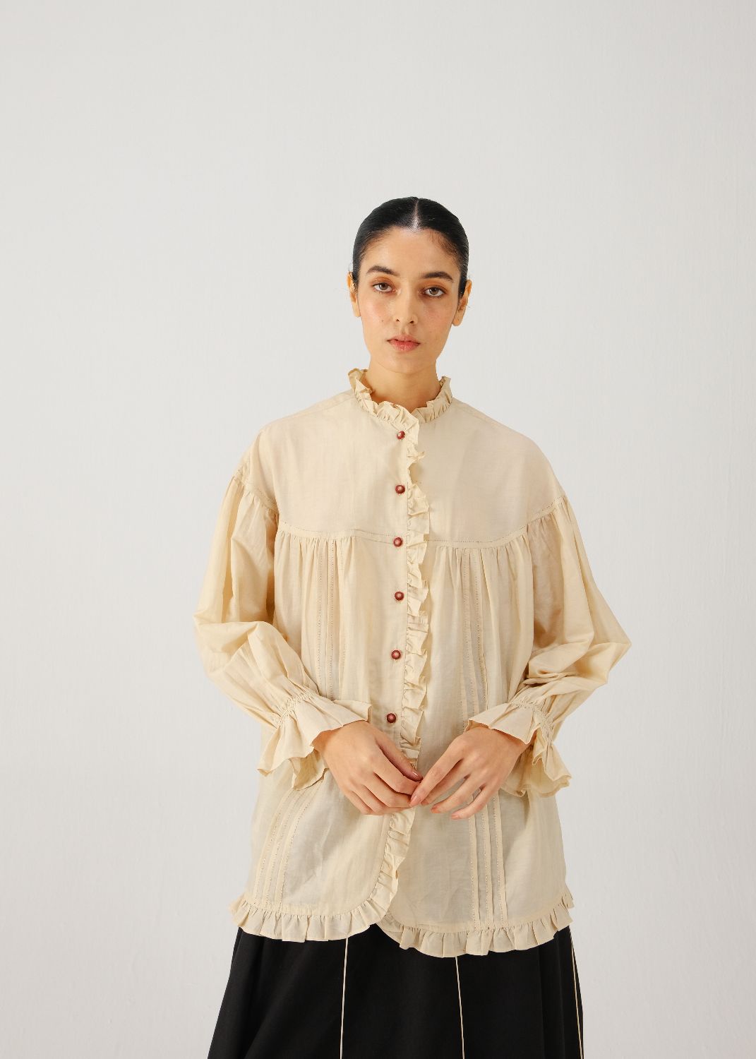 Fiji top-Ivory