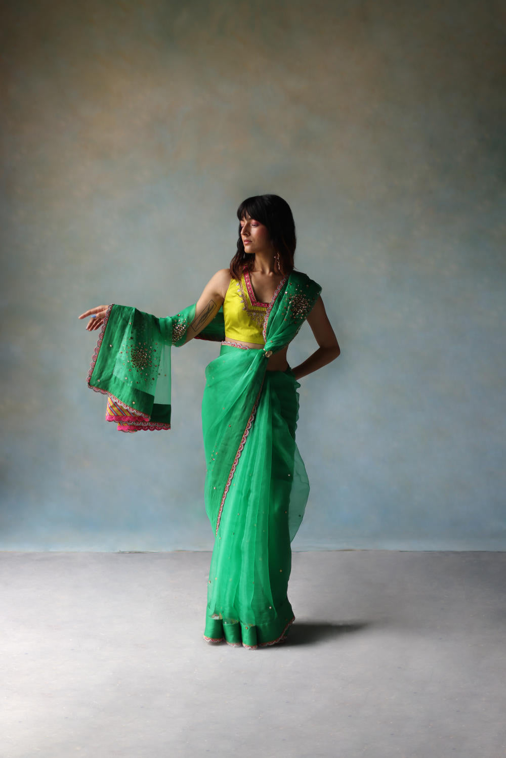 GUL GREEN SEQUIN FLOWER SARI