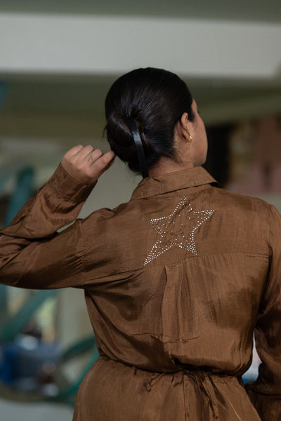 Gold dust in mocha - Star Dress