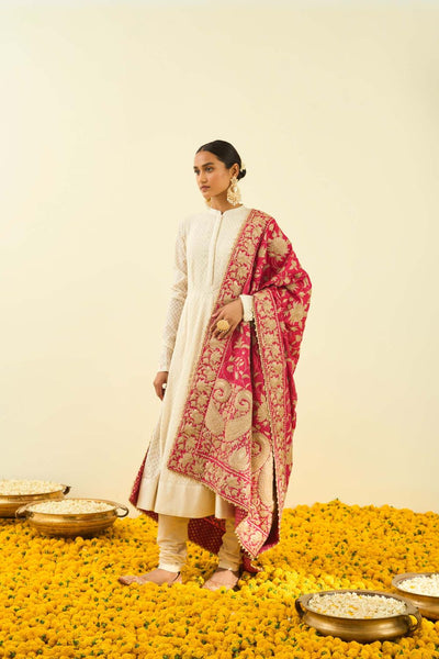 Only Odhni Hotpink Floral Tilla Embroidery