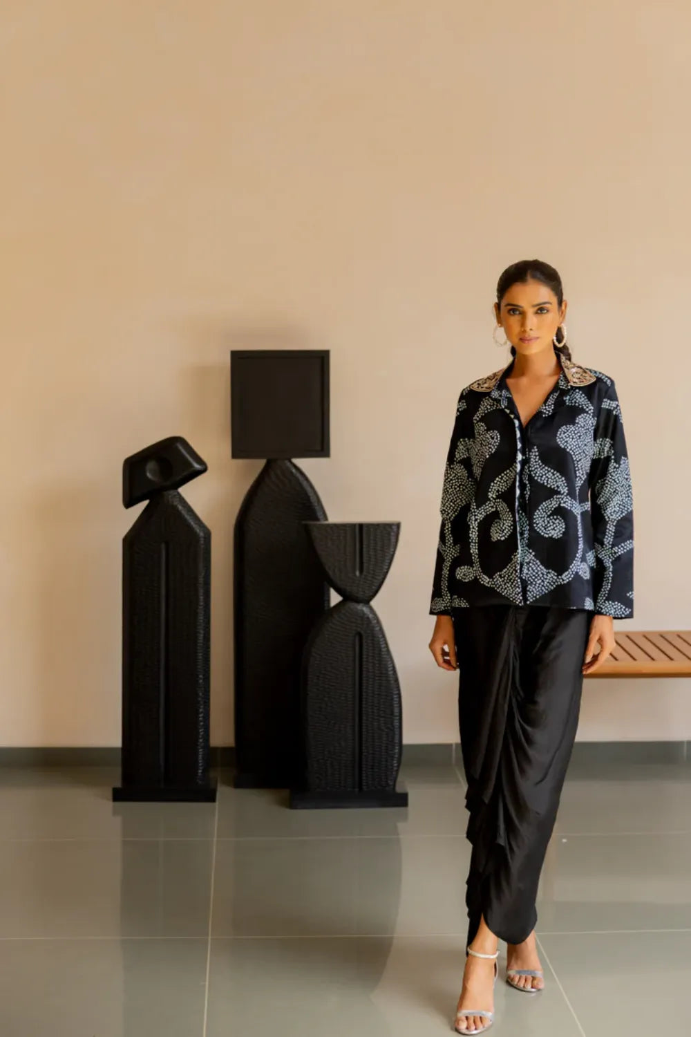 IKEBANA EMB JACKET-BLACK