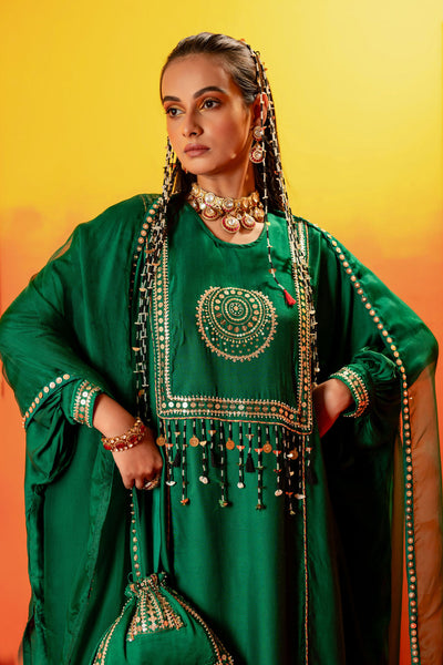 Vani Green AntiFit Kurta with Pant and Dupatta