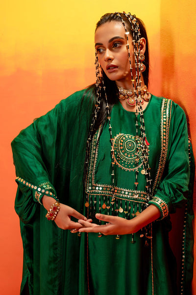 Vani Green AntiFit Kurta with Pant and Dupatta