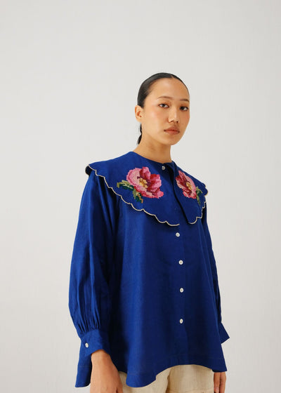 Julia top-Blue rose emb.