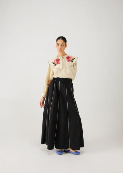 Julia top-Ivory rose emb.