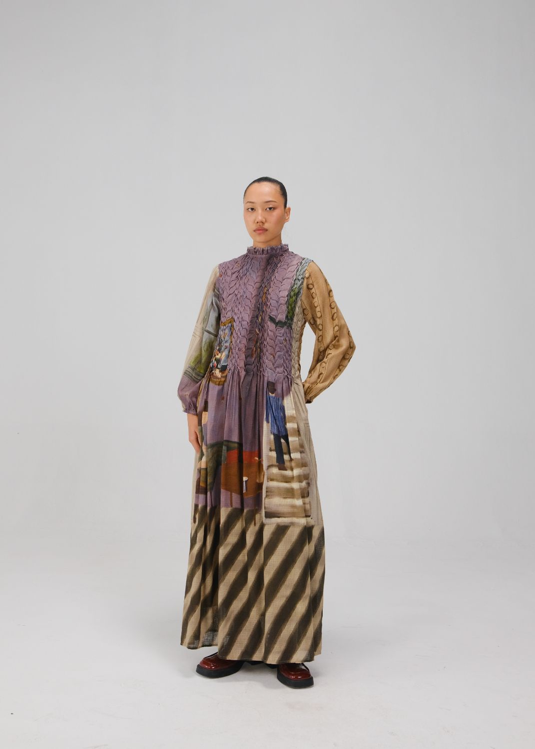 JUNE DRESS-Living Room