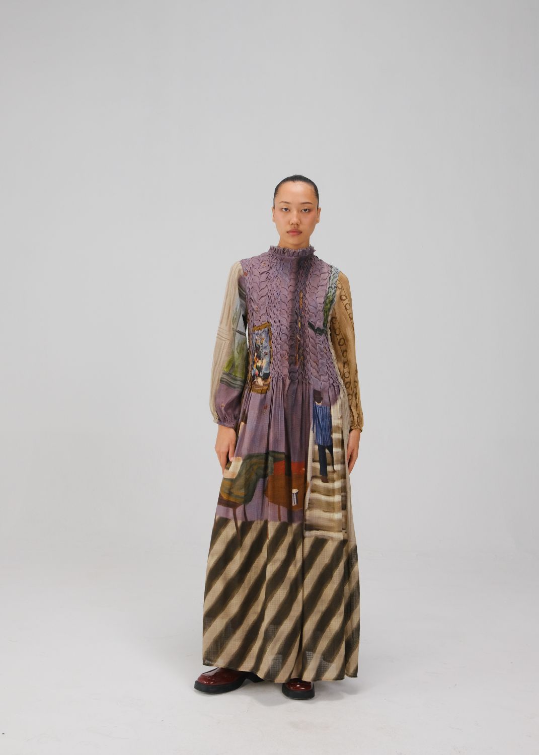 JUNE DRESS-Living Room