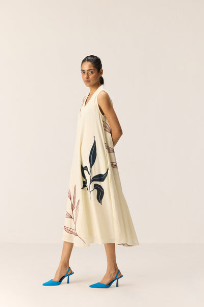 White magnolia Dress