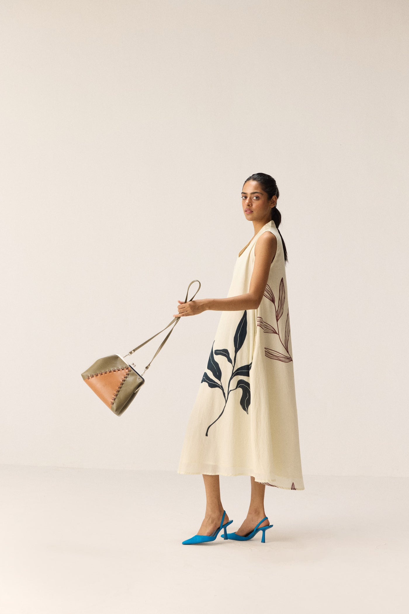 White magnolia Dress