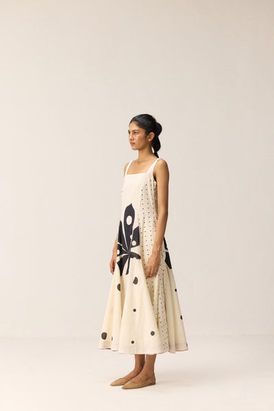Eira Dress
