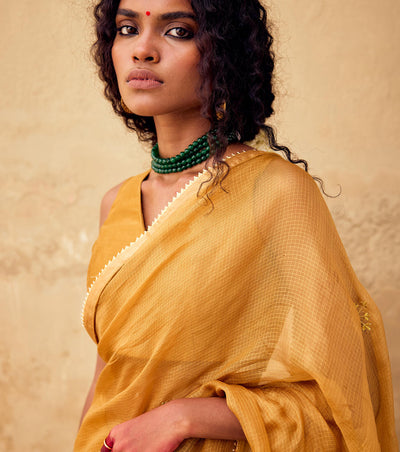 Dhoop Saree with Blouse piece