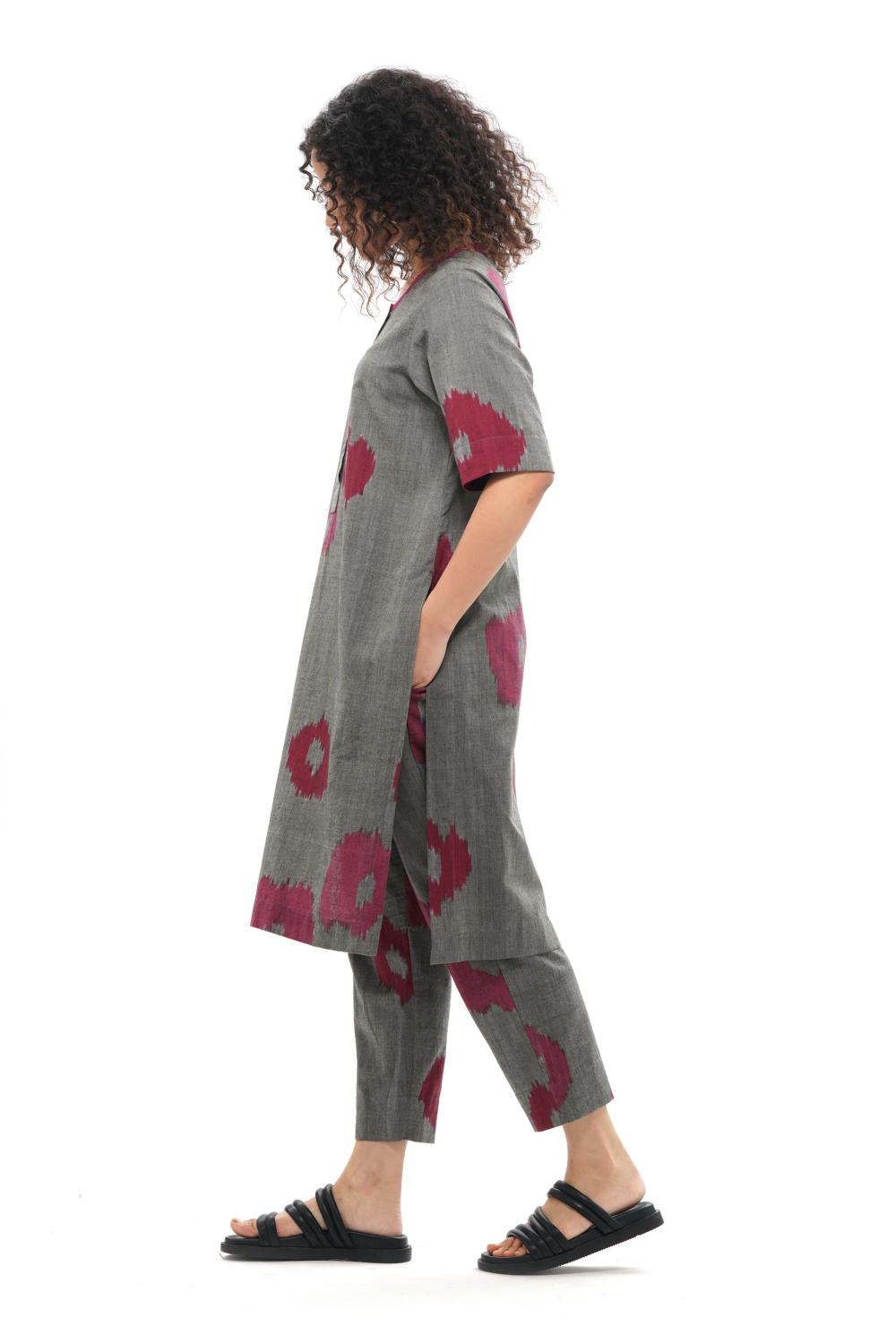 KURO KURTA