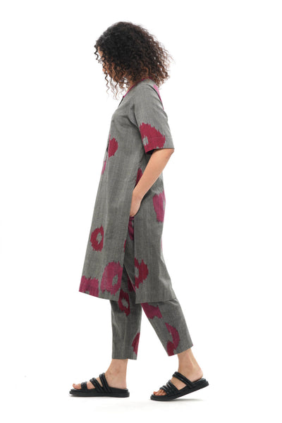 KURO KURTA