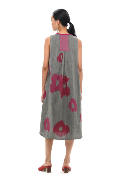 KURO SLEEVELESS DRESS