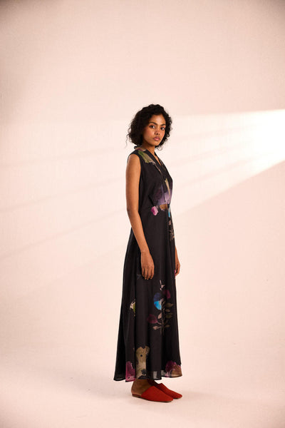 Noir garden Dress