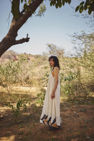 Mist veil gown
