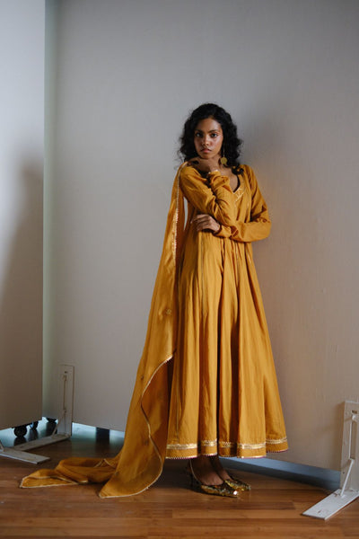 Kiran Dupatta
