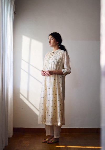 Kahili gather chanderi kurta set