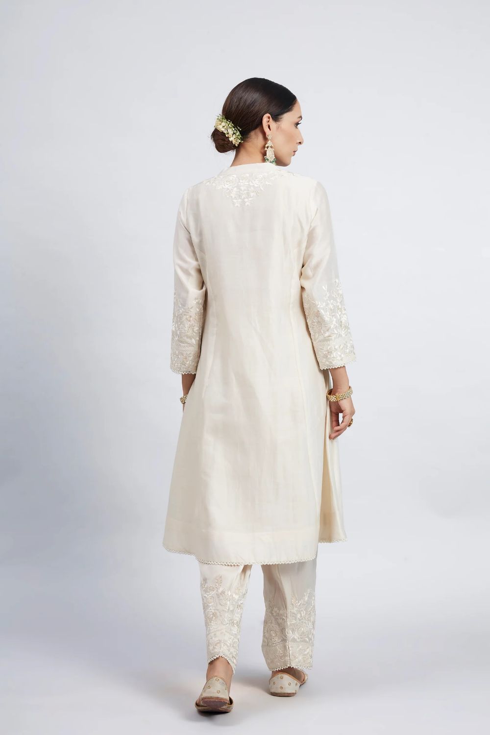 Kaina A-line short kurta with salwar and dupatta-Daisy Ivory