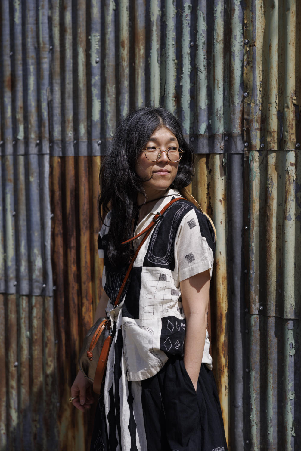 Kusum shirt-Black and White