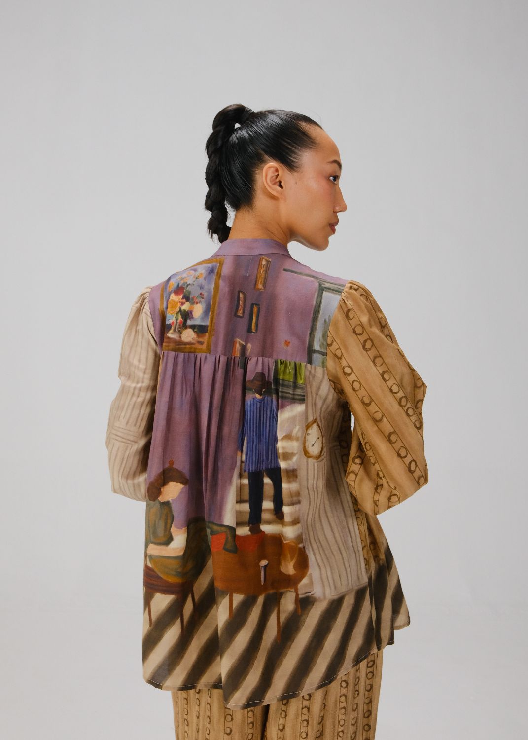 LENI TOP-Living Room