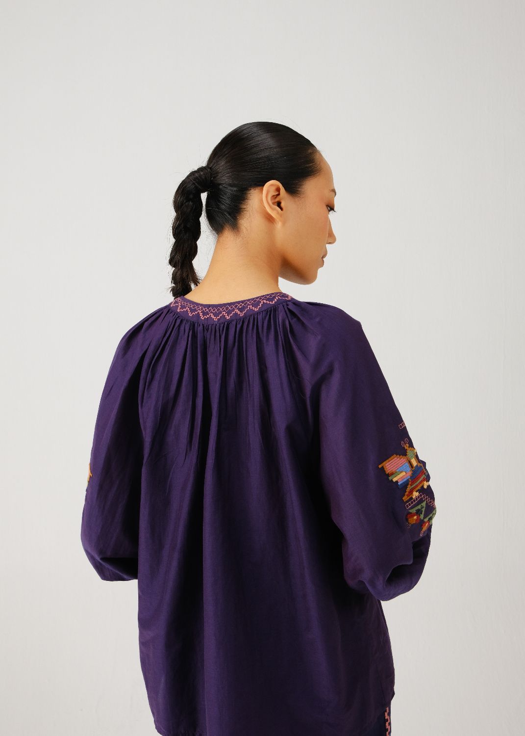 Lido top-Ink folk emb.