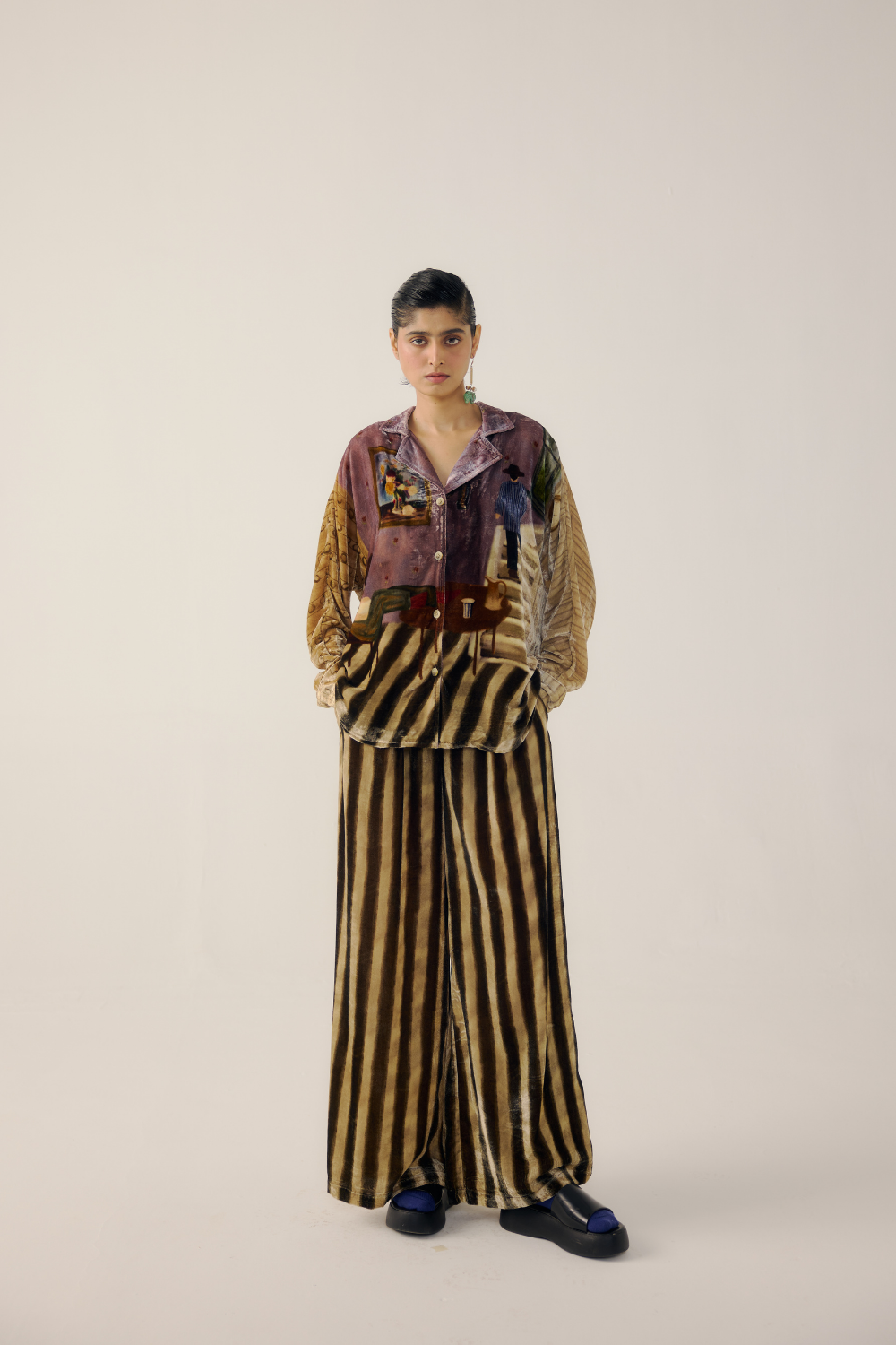 LOUNGE SET-Living Room