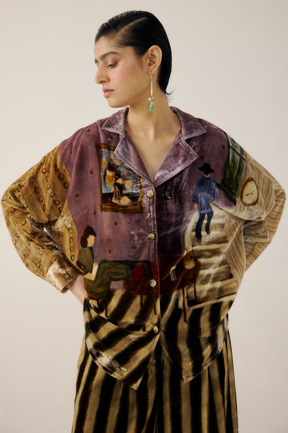 LOUNGE SHIRT-Living Room