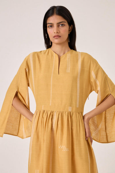 Lakmal Yellow Handwoven Set