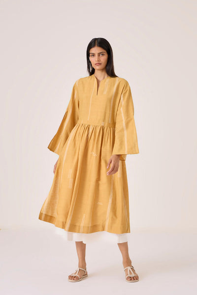 Lakmal Yellow Handwoven Set