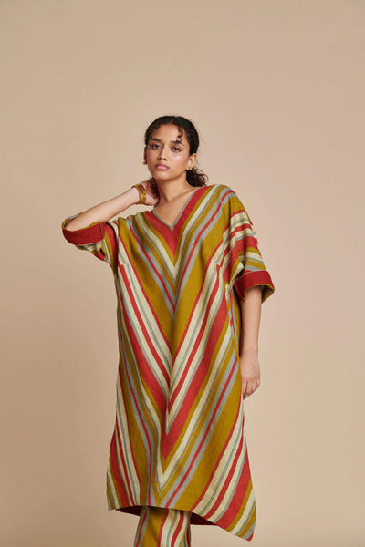 Leher Linen Dolman Kurta Set