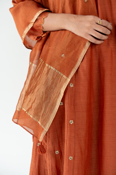Fiza Kurta Set with Ayra Odhani-Rust