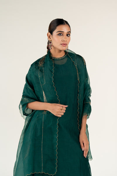 Caftan Kurta Set 
with Shama Odhani-Emerald