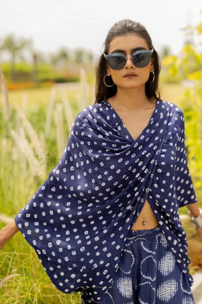 MOD DOTS TWIST TOP-BLUE