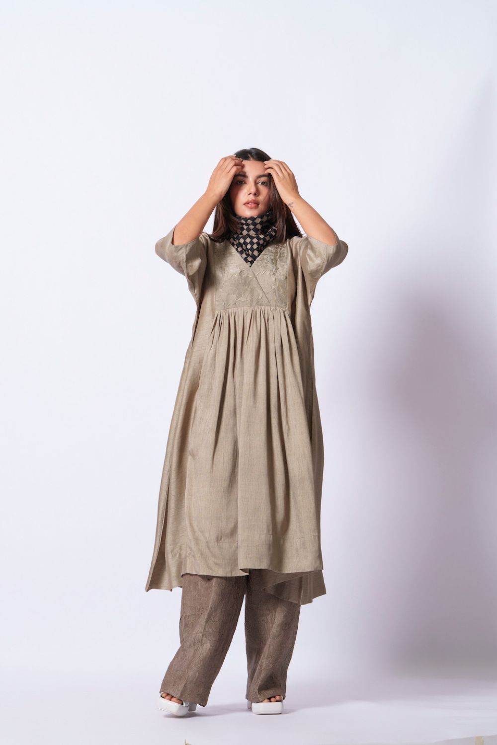 Petal Pants (Grey)-Ech/Pe/Bo/Gr