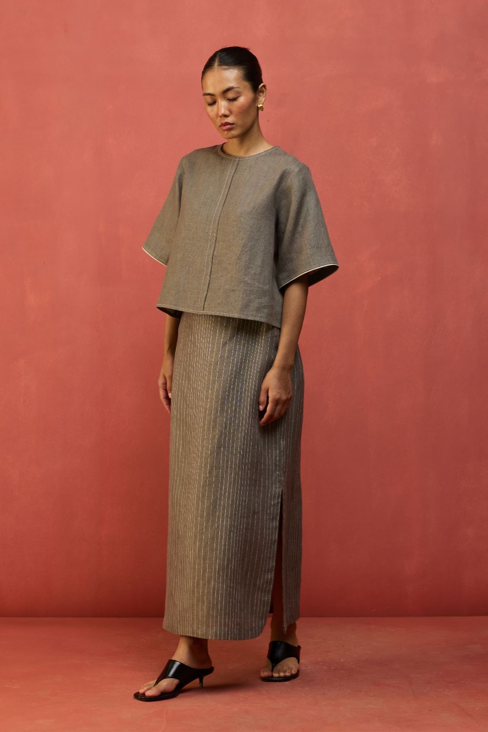 Mariko Crop Linen Top - Grey