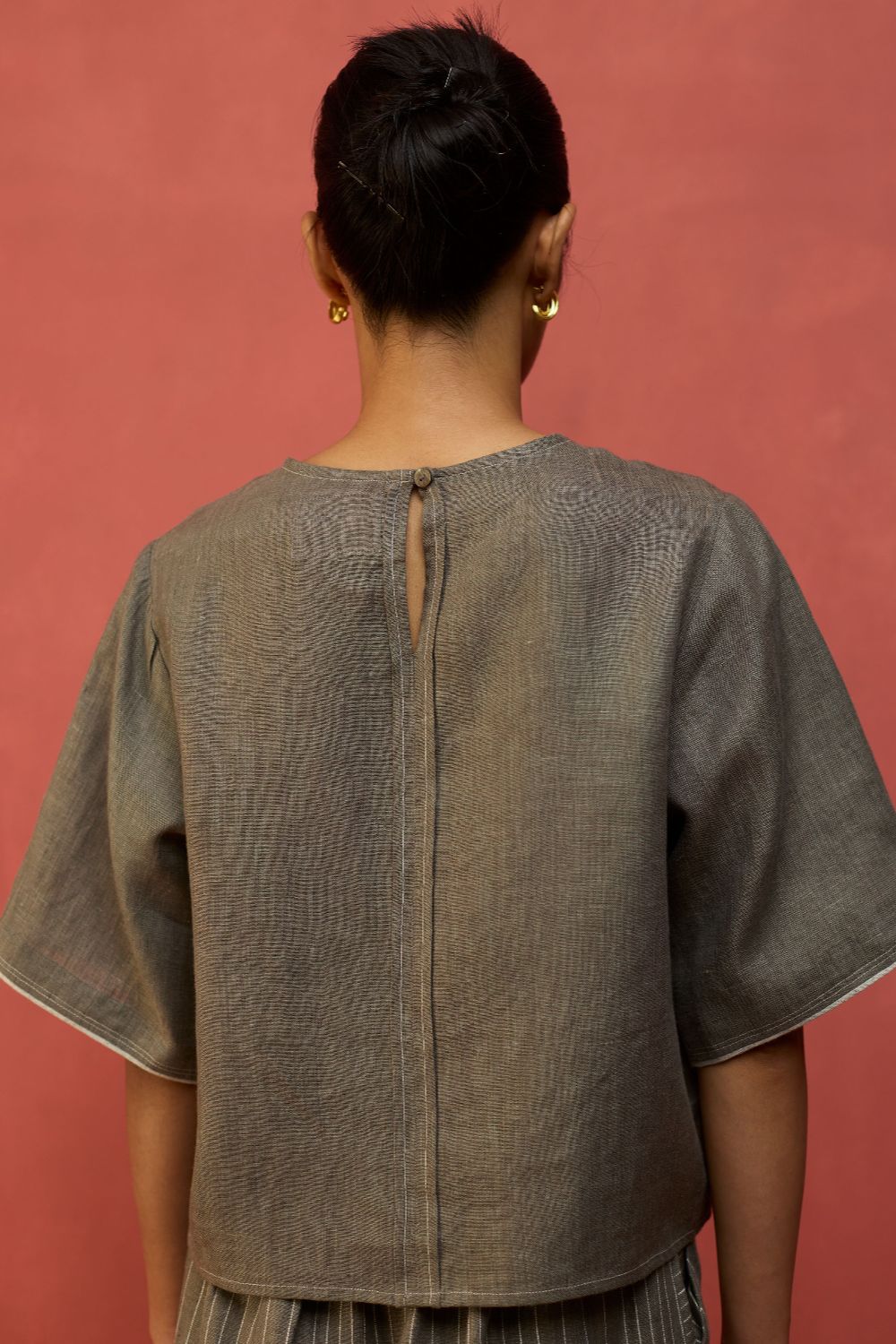 Mariko Crop Linen Top - Grey
