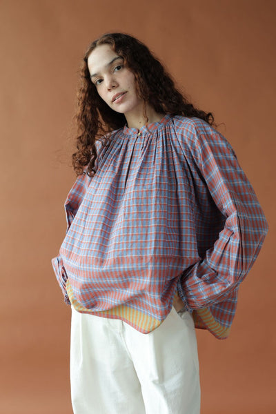 Akira-Two toned checks Top