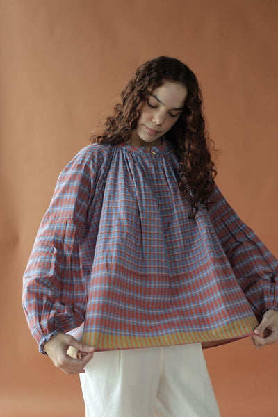 Akira-Two toned checks Top