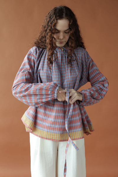 Akira-Two toned checks Top