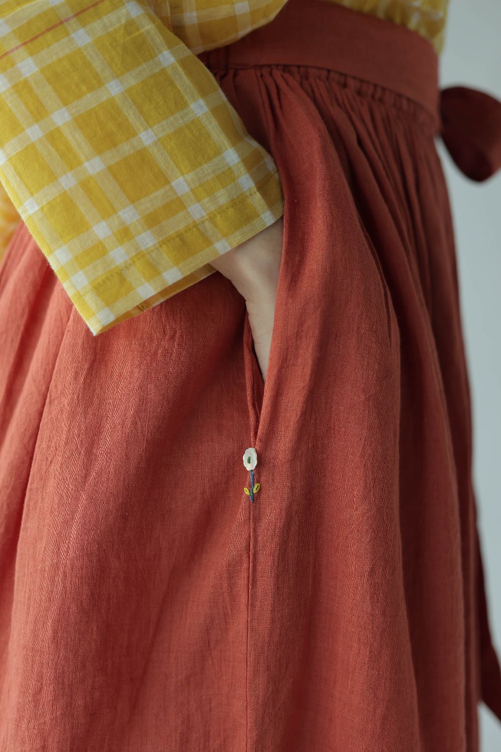 Mellow Skirt-Deep coral