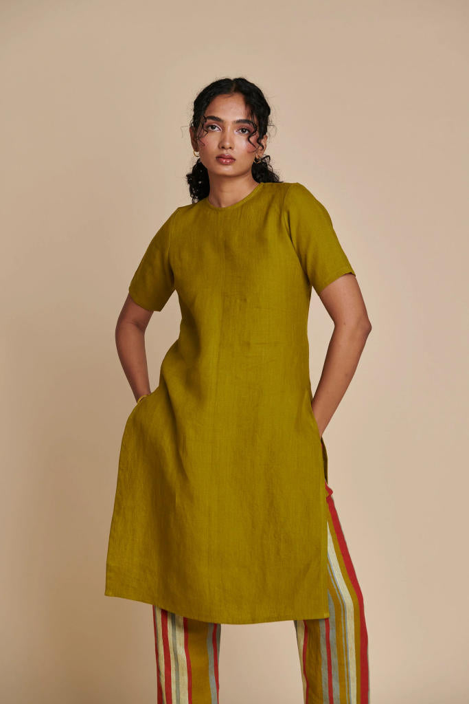 Mehendi Linen Half Sleeves Kurta