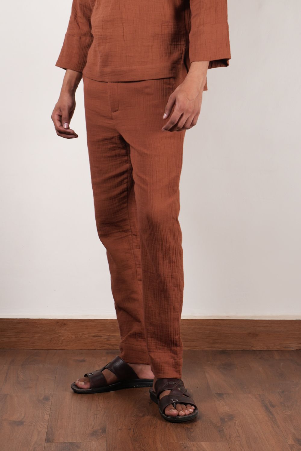 Men's Crush Cotton Brown Pants