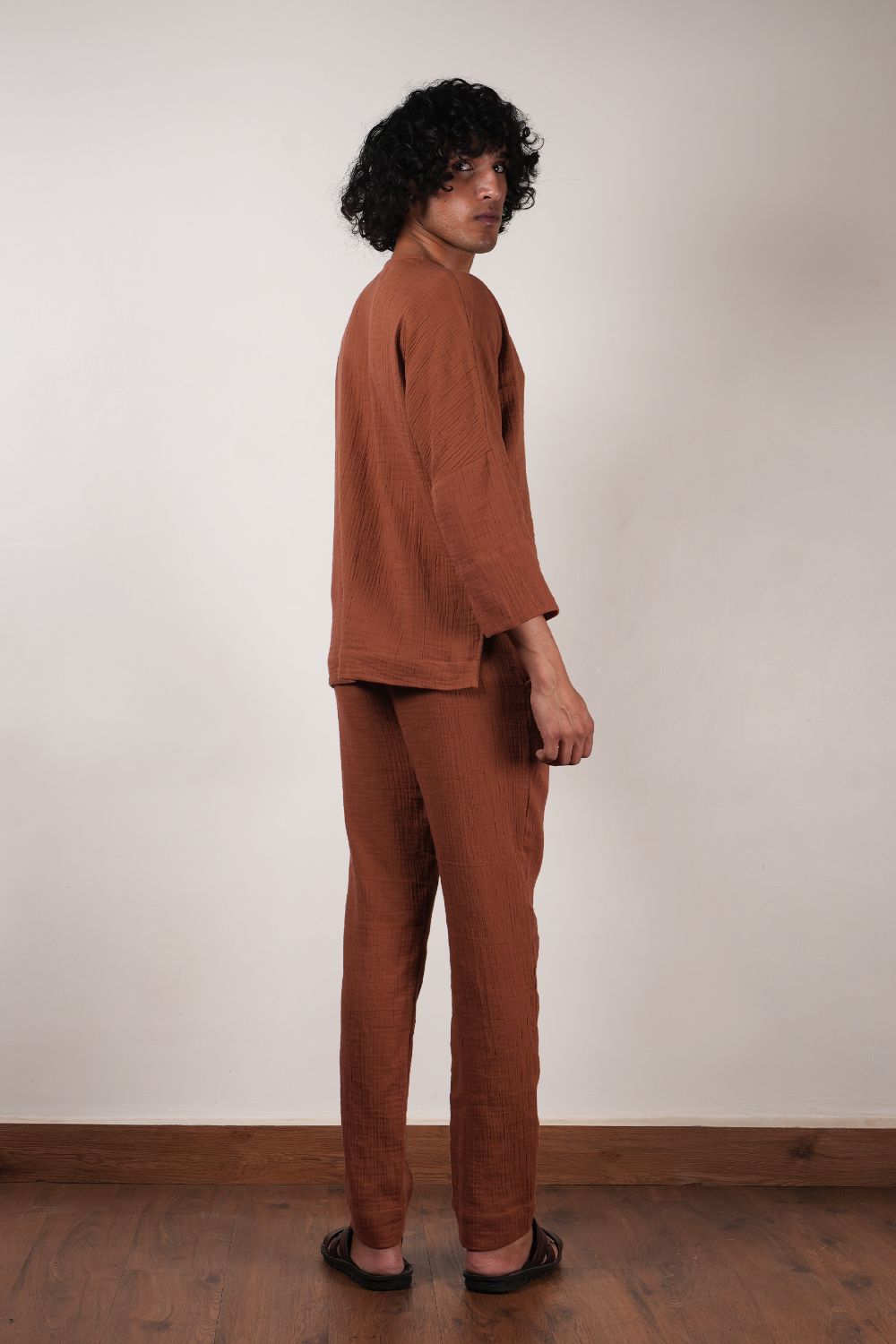 Men's Crush Cotton Brown Pants