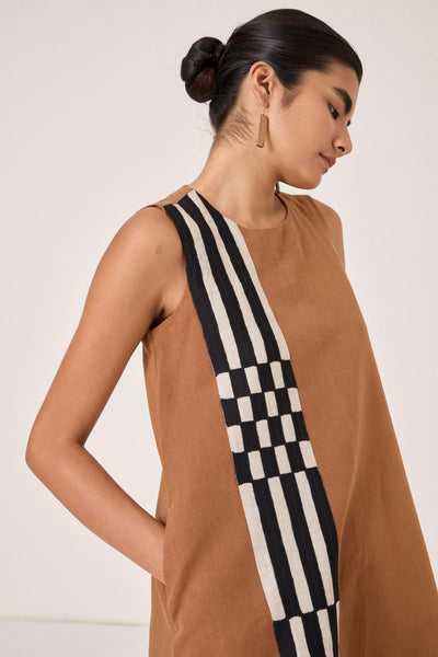 Mevan Brown Applique Dress