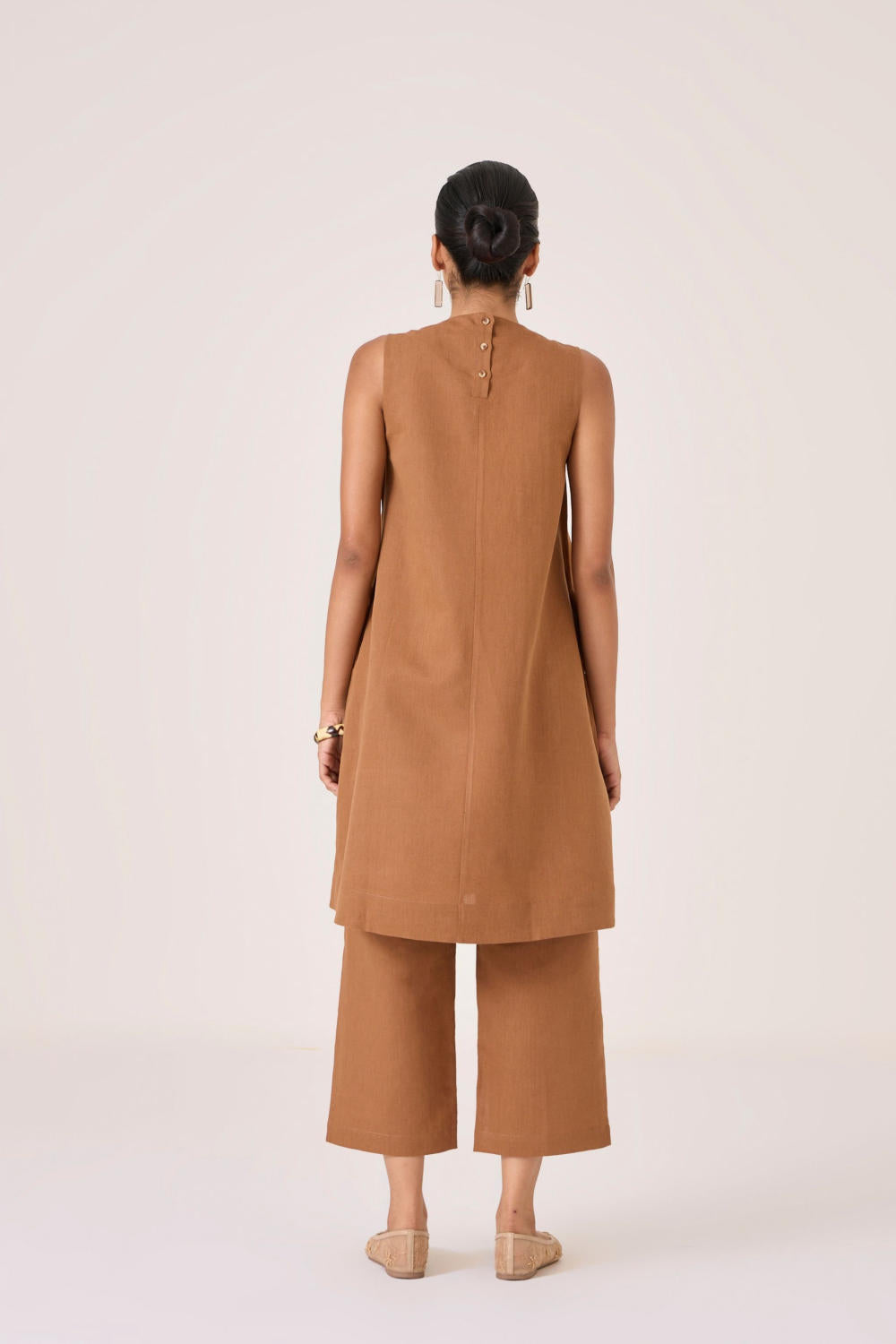 Mevan Brown Applique Dress