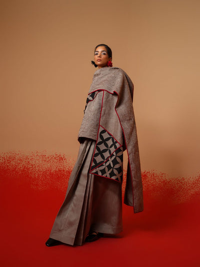 Mist Scarf-Grey + Black + Red