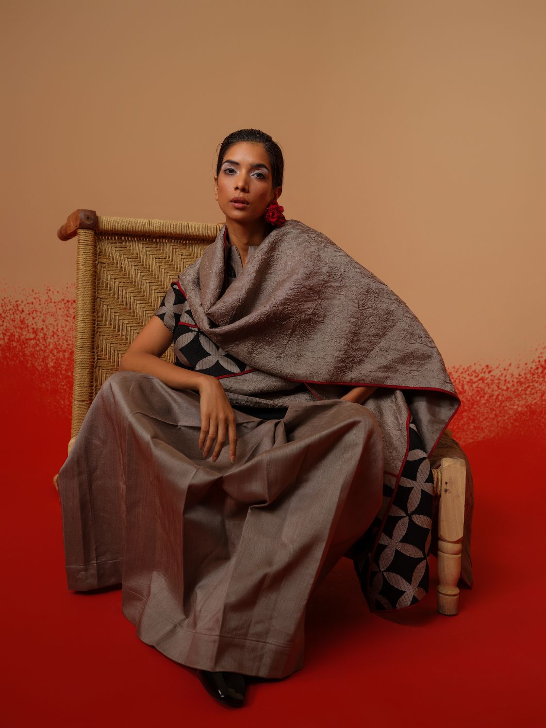 Mist Scarf-Grey + Black + Red