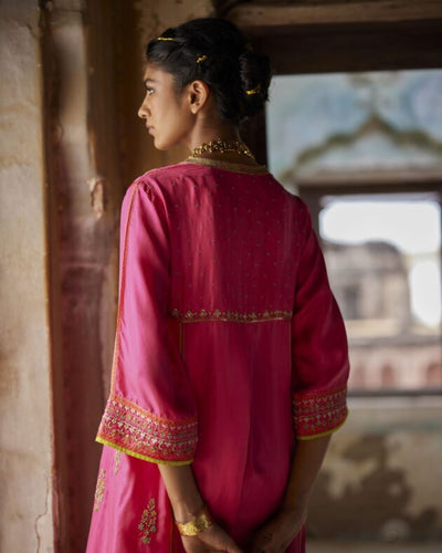 Nadira Hot Pink Silk Butti Back Yoke Kurta Set